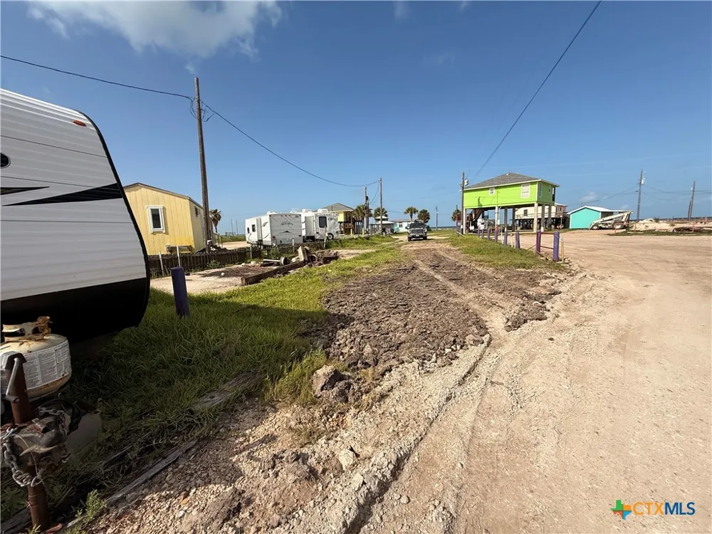 7 Bell Street Port Lavaca, TX 77979