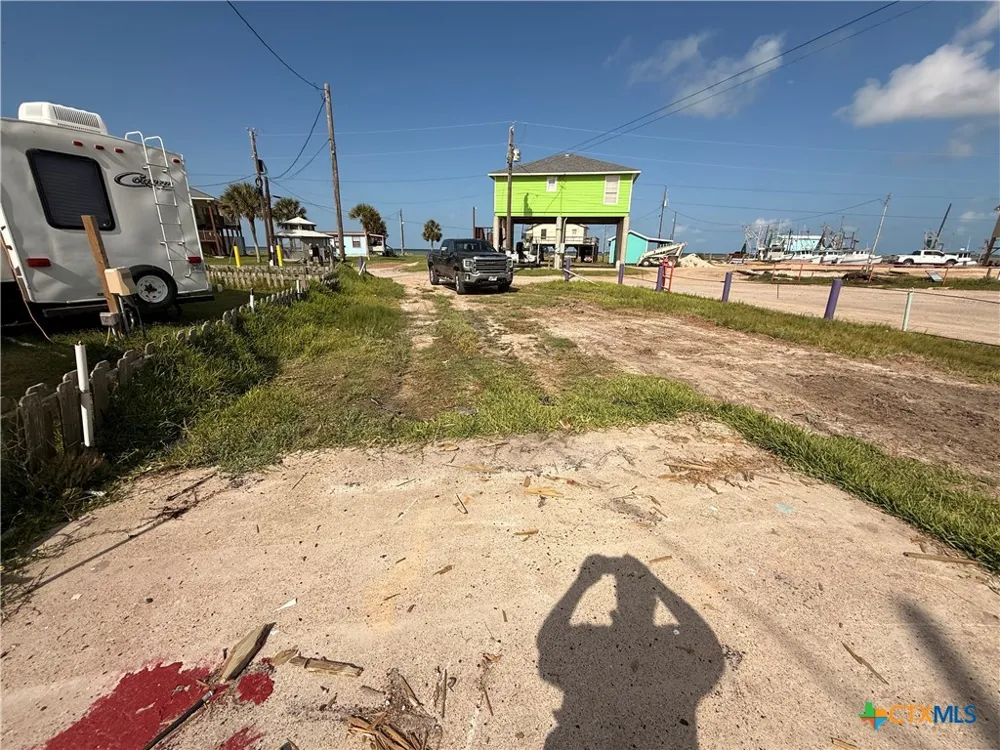 7 Bell Street Port Lavaca, TX 77979