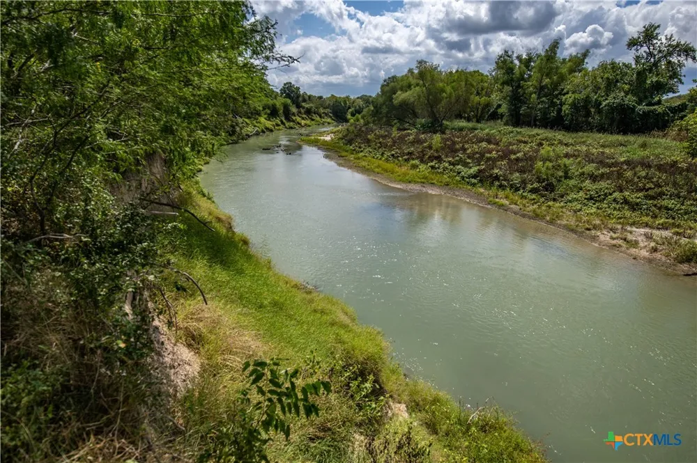 FM 766 Cuero, TX 77954