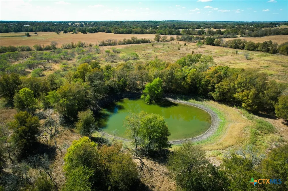 295 Goetz Rd Cameron, TX 76520