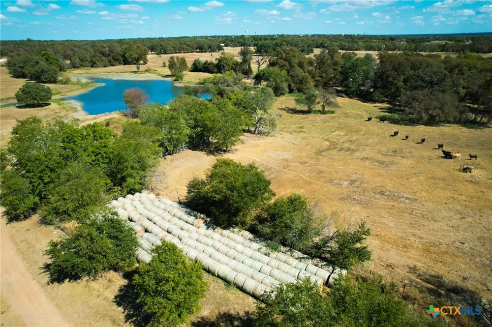 295 Goetz Rd Cameron, TX 76520