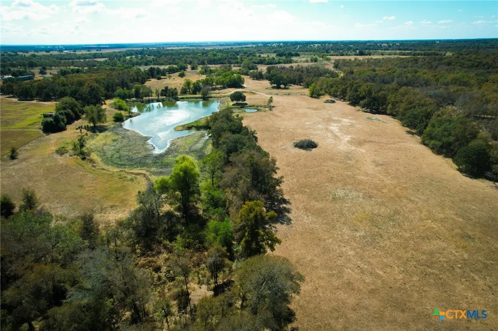 295 Goetz Rd Cameron, TX 76520
