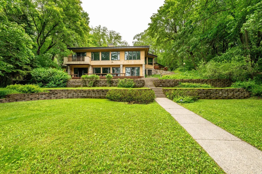 28647 State Highway 78 Battle Lake, MN 56515