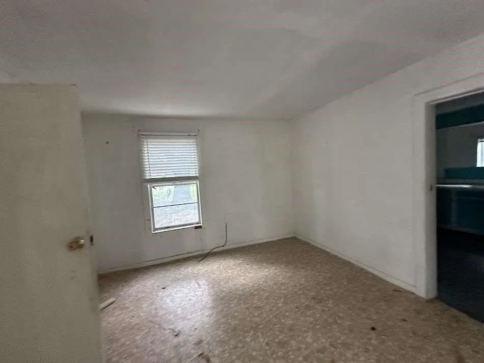 9830 Fm 621 Martindale, TX 78655