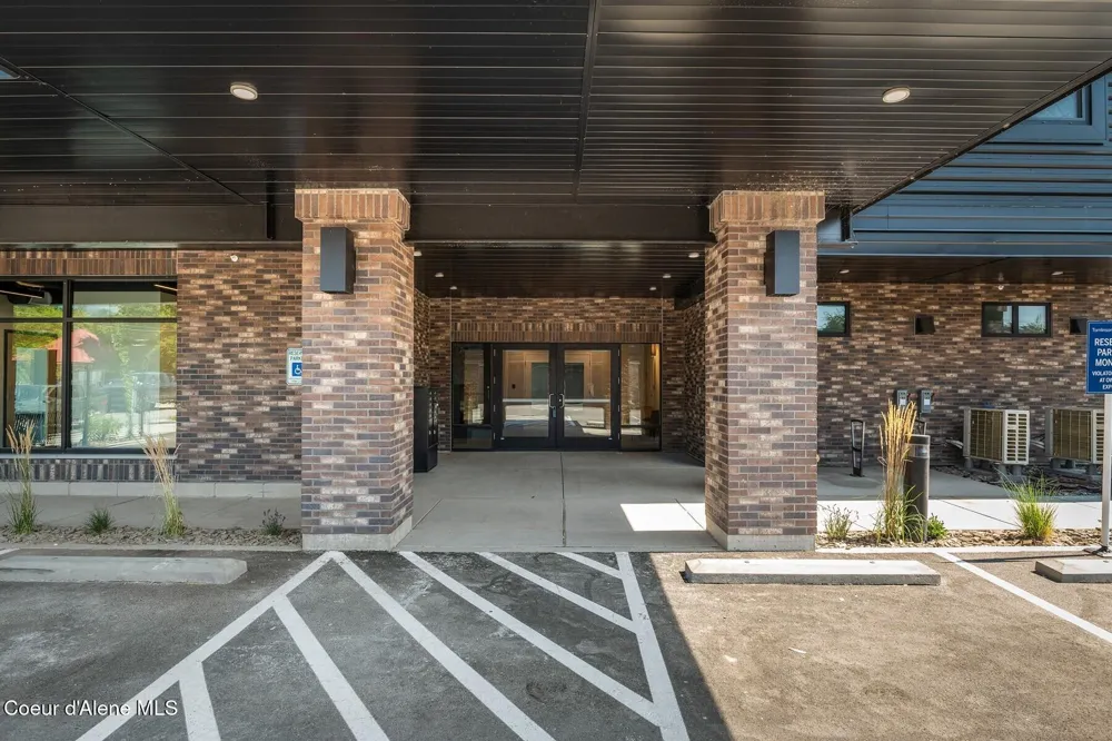 503 Cedar Street ##203 Sandpoint, ID 83864