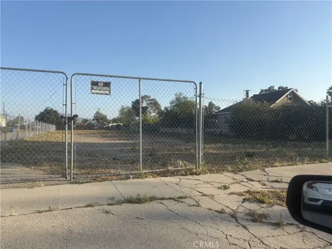 Valencia Avenue