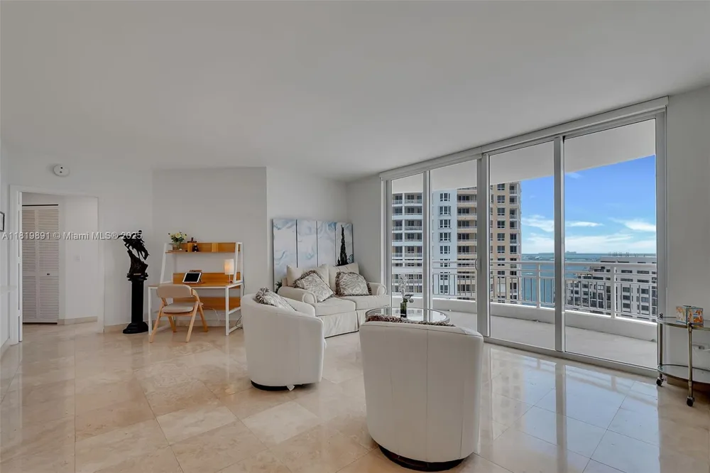 848 Brickell Key Dr #1803 Miami, FL 33131