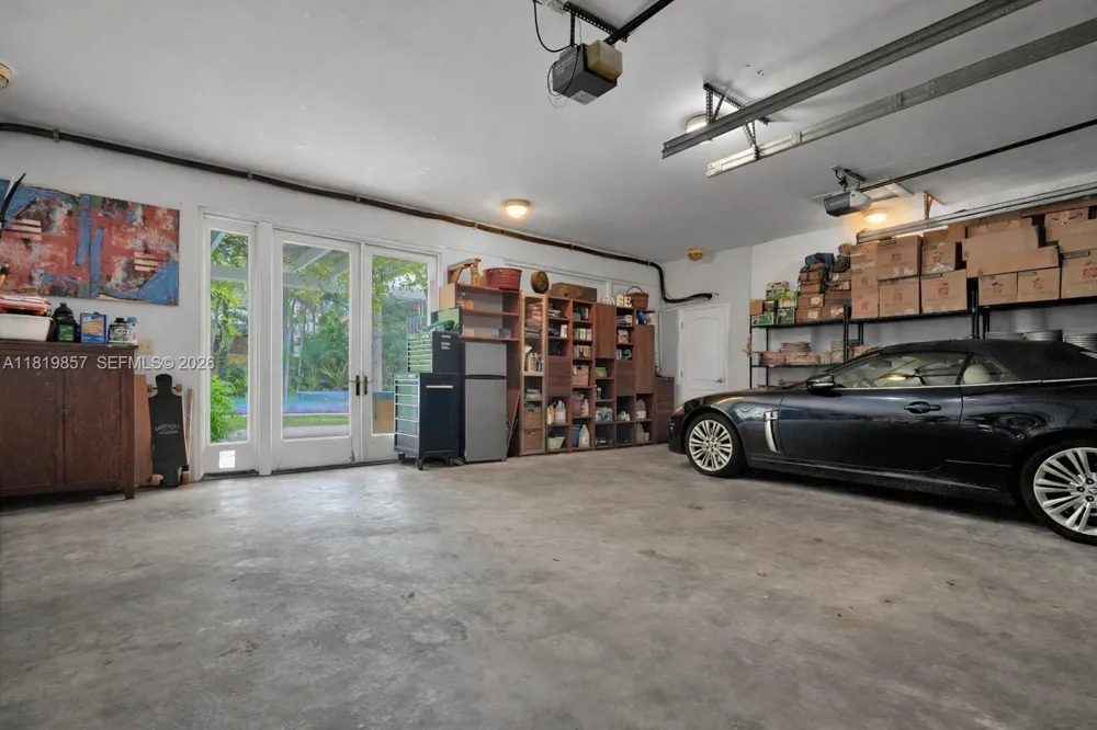 2050 Alton Rd Miami Beach, FL 33140
