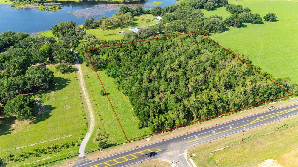 36126 SAINT JOE ROAD Dade City, FL 33525