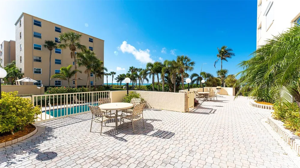 4325 GULF OF MEXICO DRIVE #305 Longboat Key, FL 34228