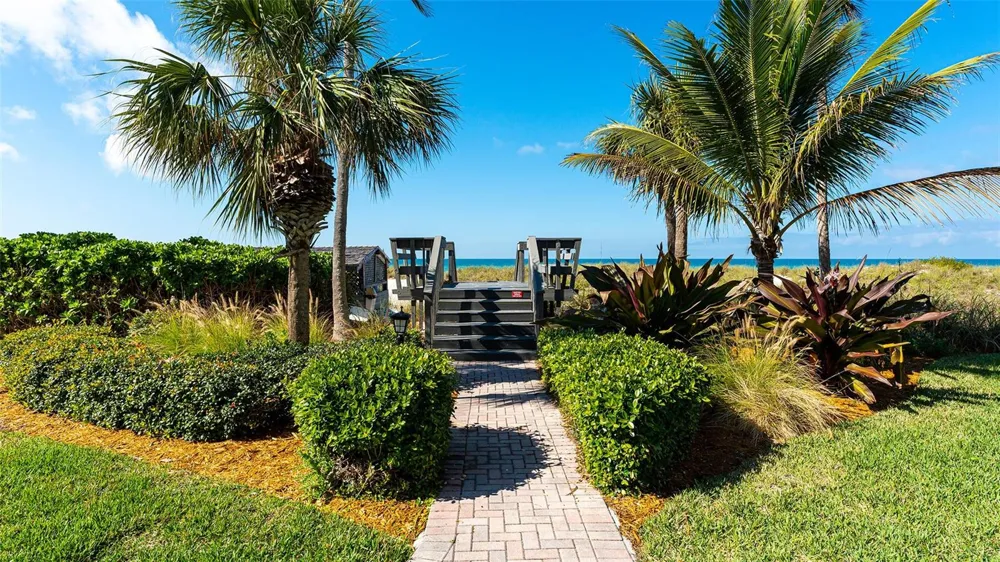 4325 GULF OF MEXICO DRIVE #305 Longboat Key, FL 34228
