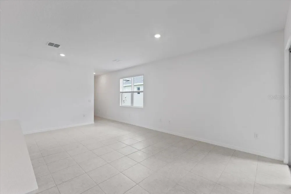 1194 ATLANTIC AVENUE Fruitland Park, FL 34731