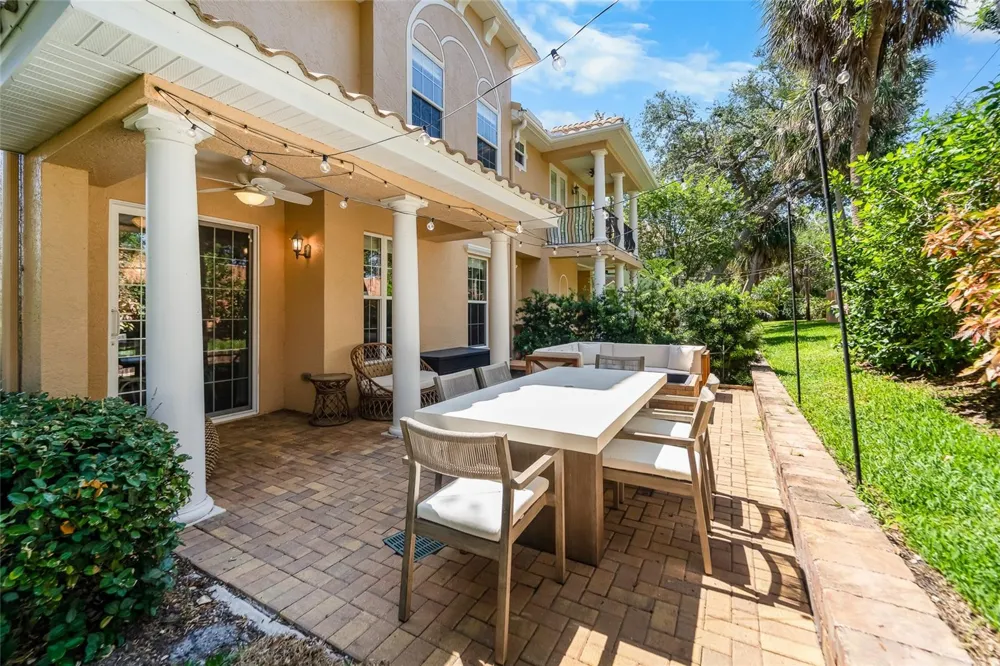 191 BANYAN BAY DRIVE St Petersburg, FL 33705