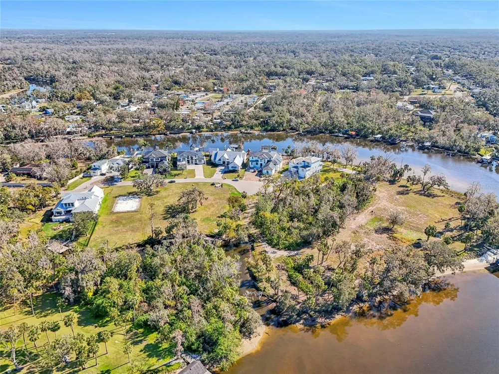 8331 ALAFIA POINTE DRIVE Riverview, FL 33578