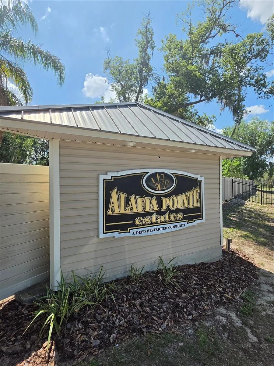 8331 ALAFIA POINTE DRIVE Riverview, FL 33578