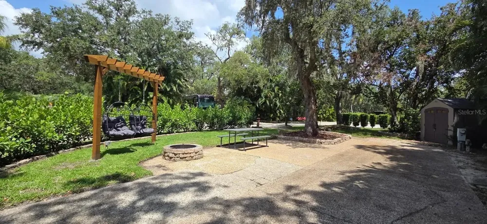 374 BEAR TRAIL River Ranch, FL 33867