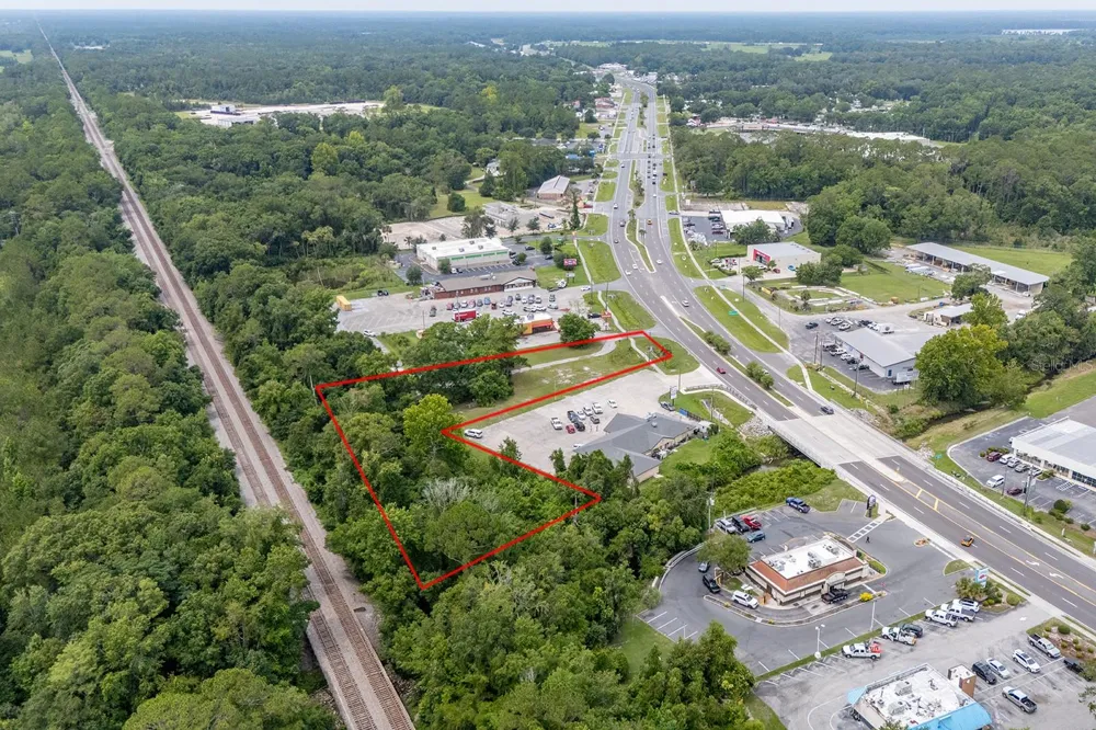 S WALNUT STREET Starke, FL 32091