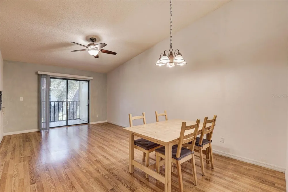 11800 PARK BOULEVARD #208 Seminole, FL 33772