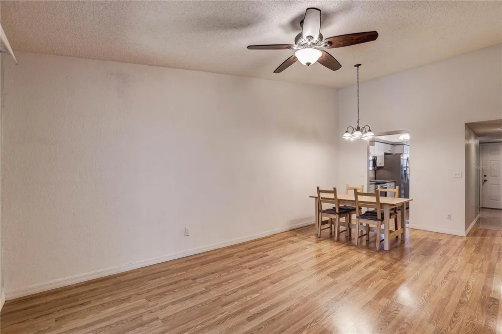 11800 PARK BOULEVARD #208 Seminole, FL 33772