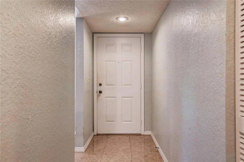 11800 PARK BOULEVARD #208 Seminole, FL 33772