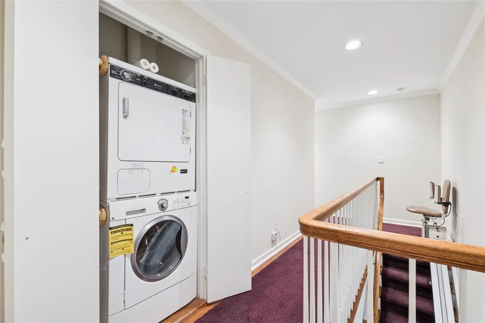 1390 Broadway #118 Hewlett, NY 11557