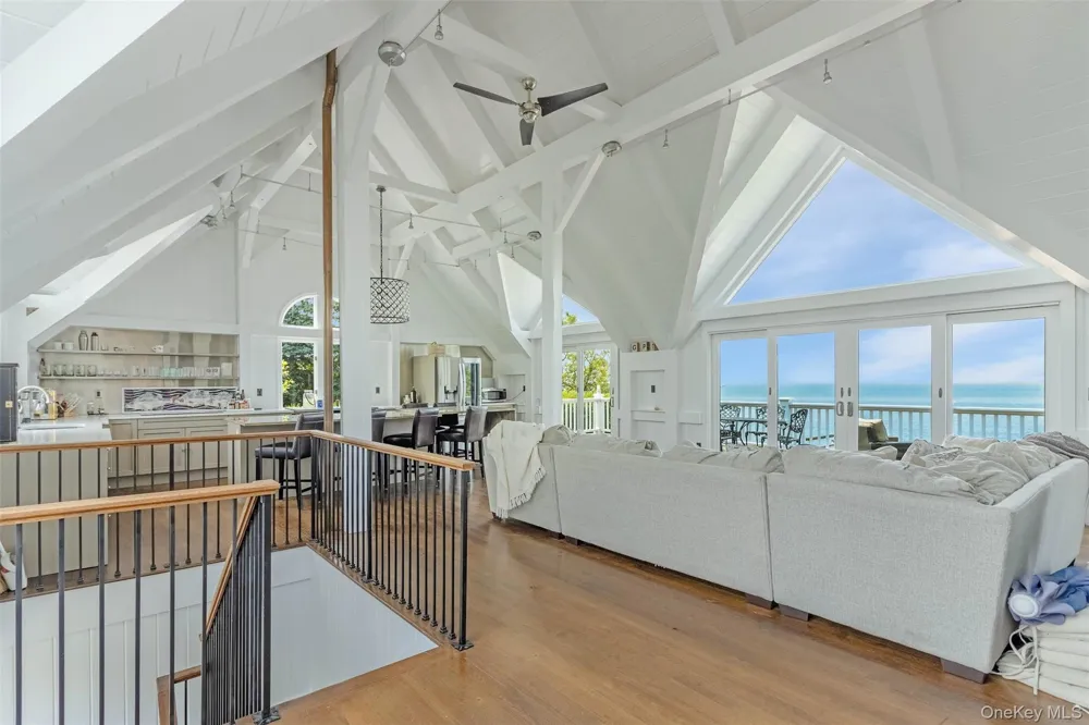 2700 Sound Drive Greenport, NY 11944