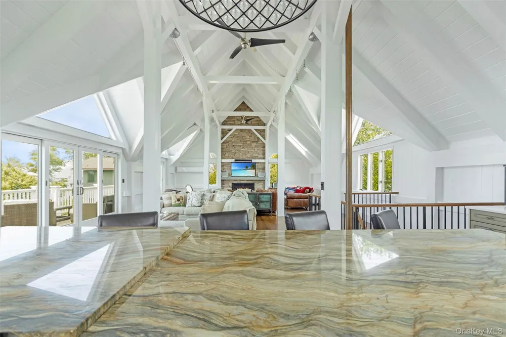 2700 Sound Drive Greenport, NY 11944