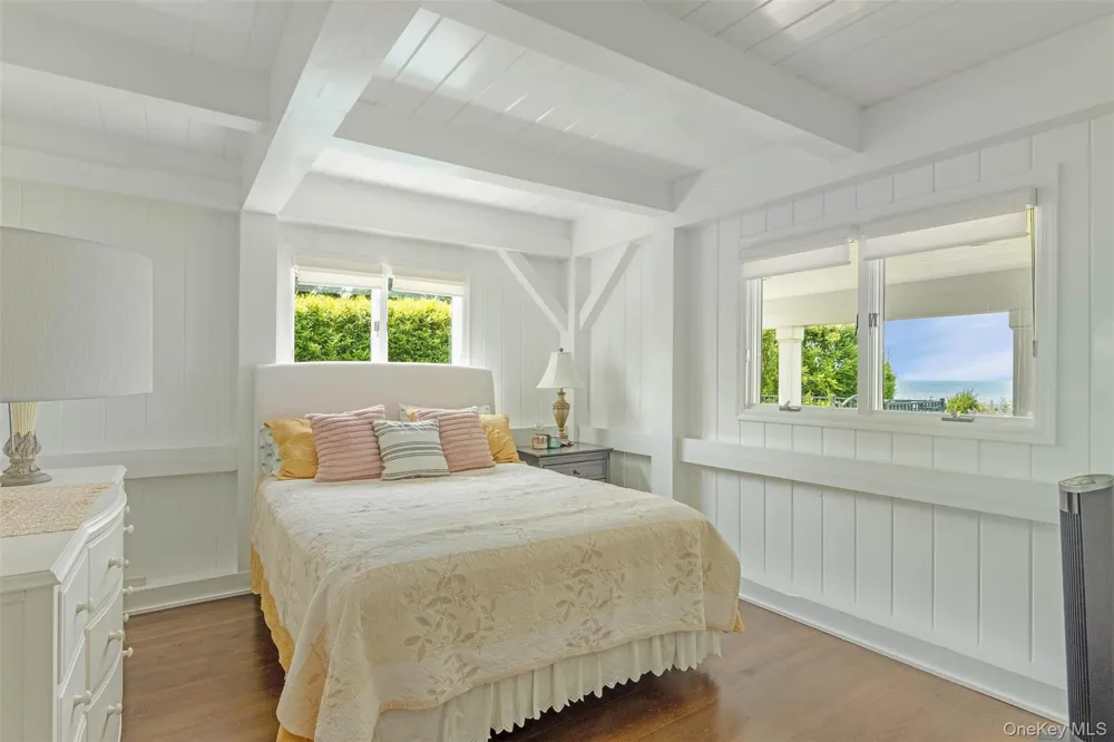 2700 Sound Drive Greenport, NY 11944