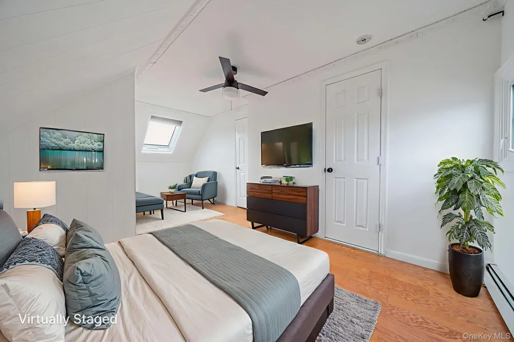 95 Lantern Road Hicksville, NY 11801