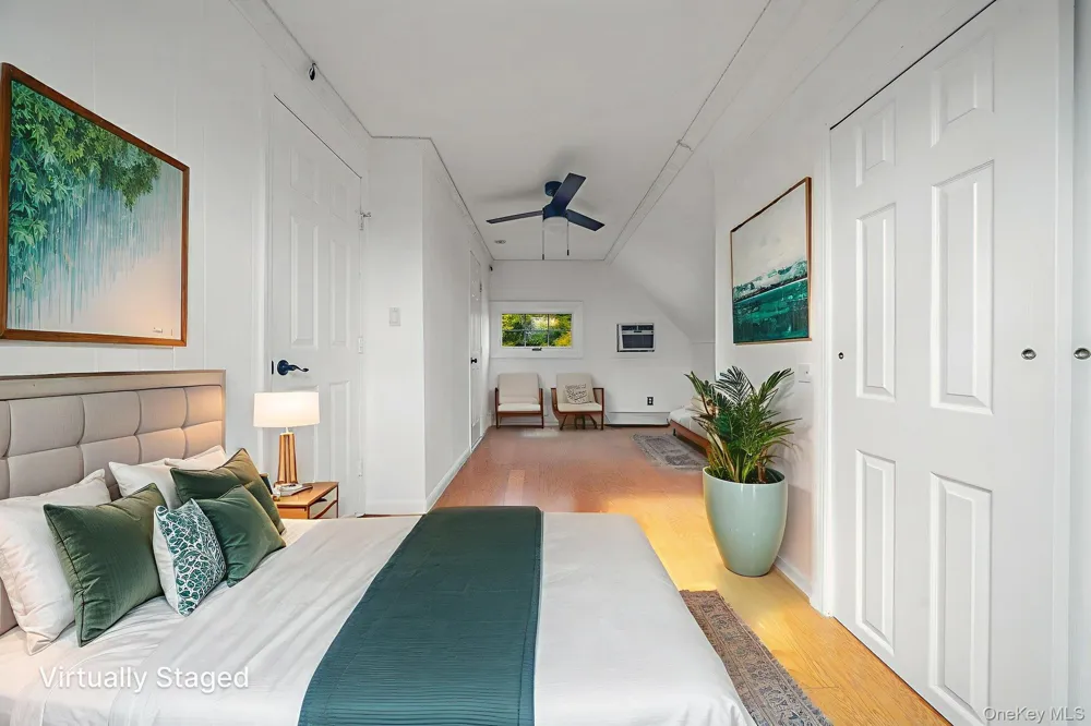 95 Lantern Road Hicksville, NY 11801