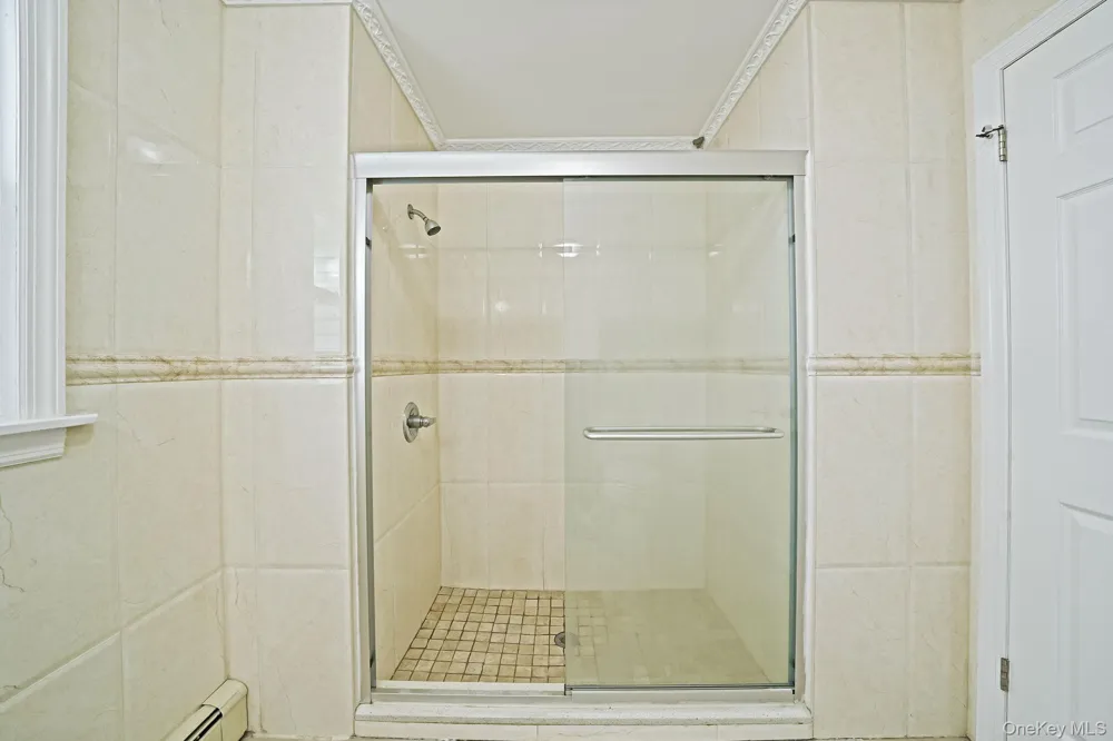 95 Lantern Road Hicksville, NY 11801