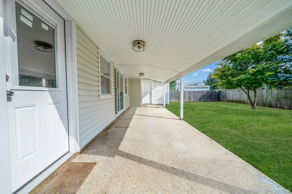 95 Lantern Road Hicksville, NY 11801