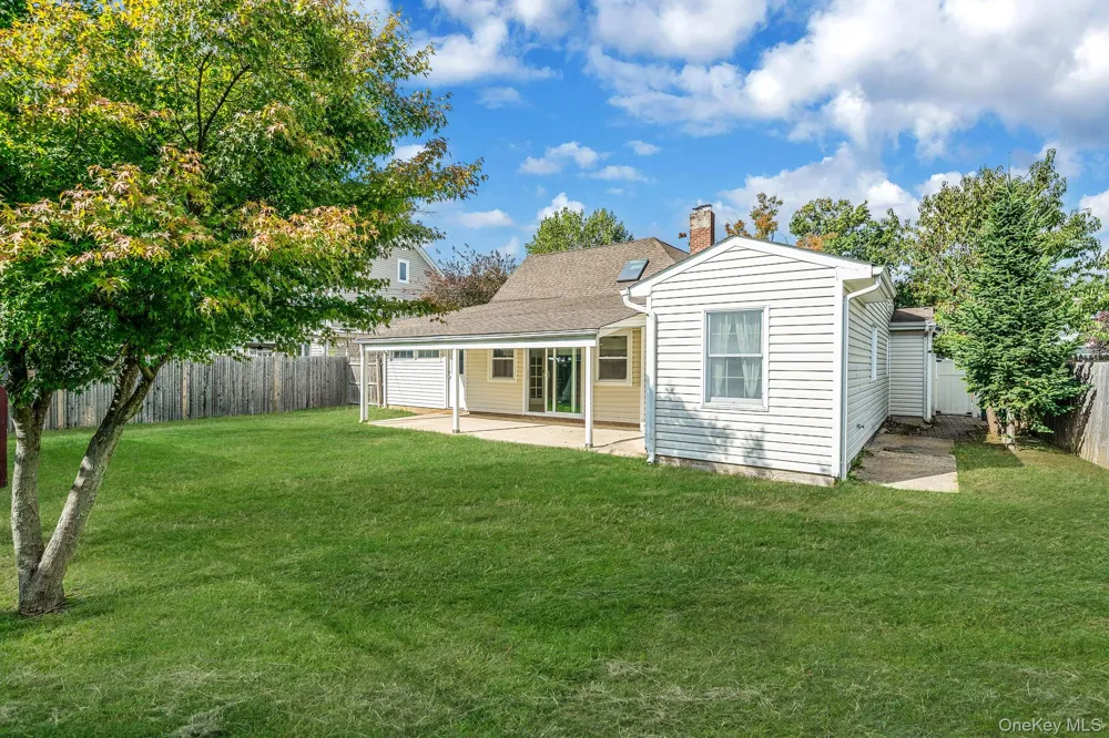 95 Lantern Road Hicksville, NY 11801