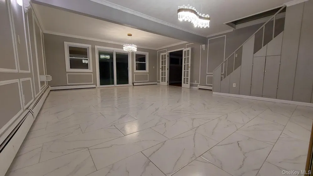 95 Lantern Road Hicksville, NY 11801