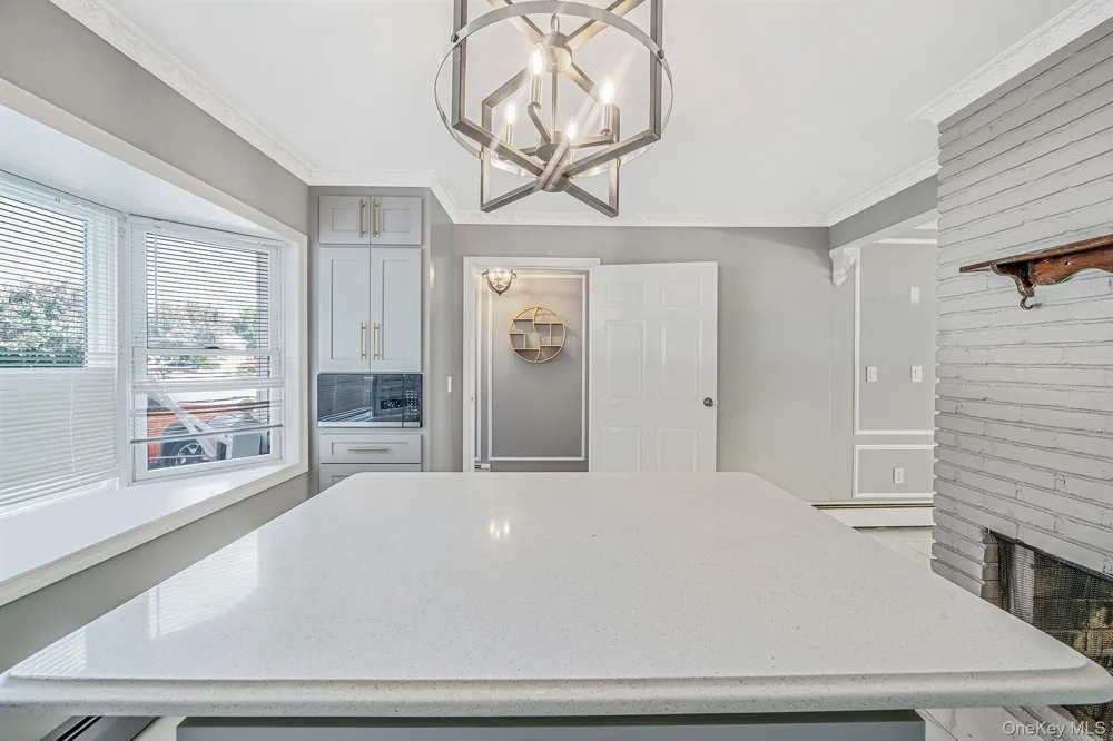 95 Lantern Road Hicksville, NY 11801