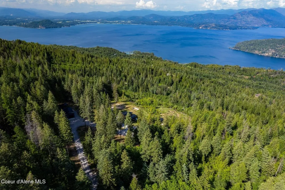 1376 Less Traveled (Parcel 1 & 2) Road Sagle, ID 83860