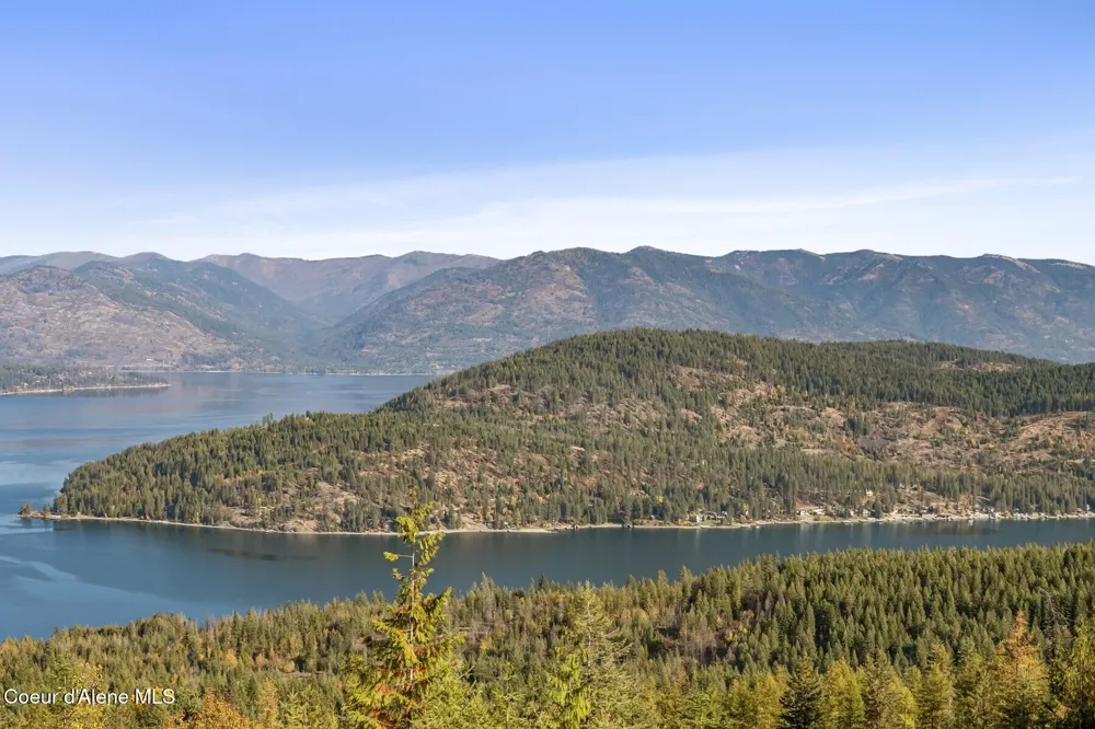 1376 Less Traveled (Parcel 1 & 2) Road Sagle, ID 83860
