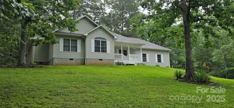 221 Flat Branch Trail