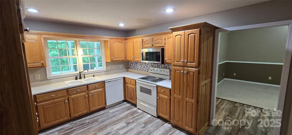221 Flat Branch Trail Mill Spring, NC 28756