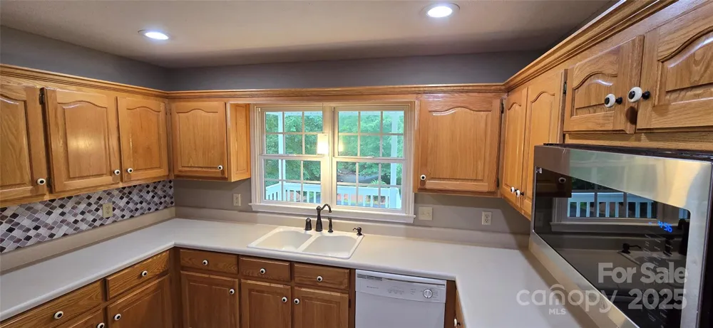 221 Flat Branch Trail Mill Spring, NC 28756