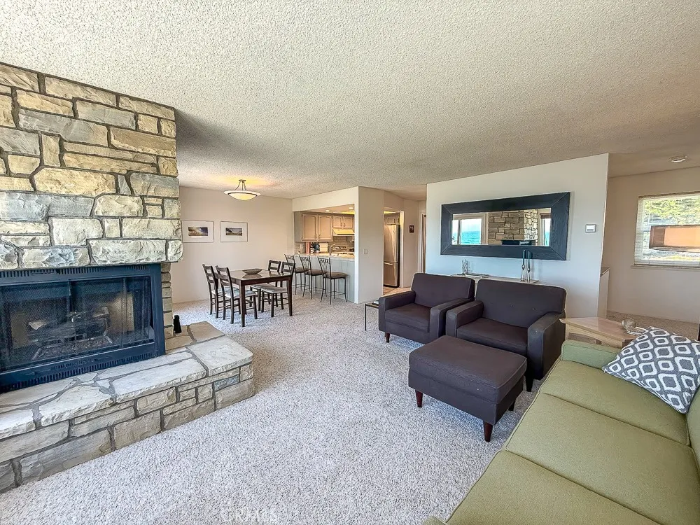 557 Lucerne St. Cayucos, CA 93430