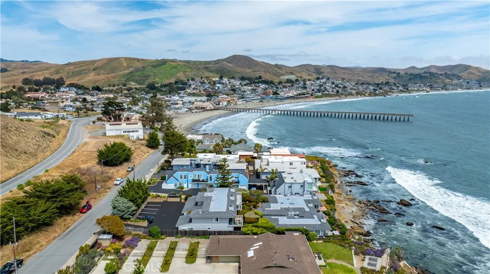 557 Lucerne St. Cayucos, CA 93430