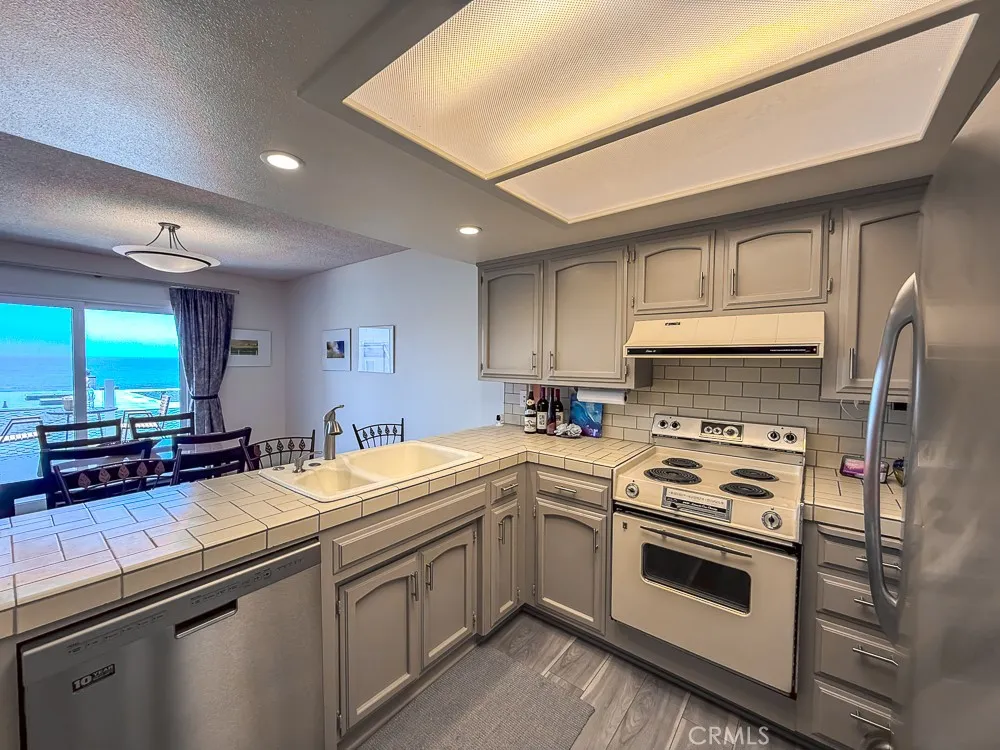 557 Lucerne St. Cayucos, CA 93430