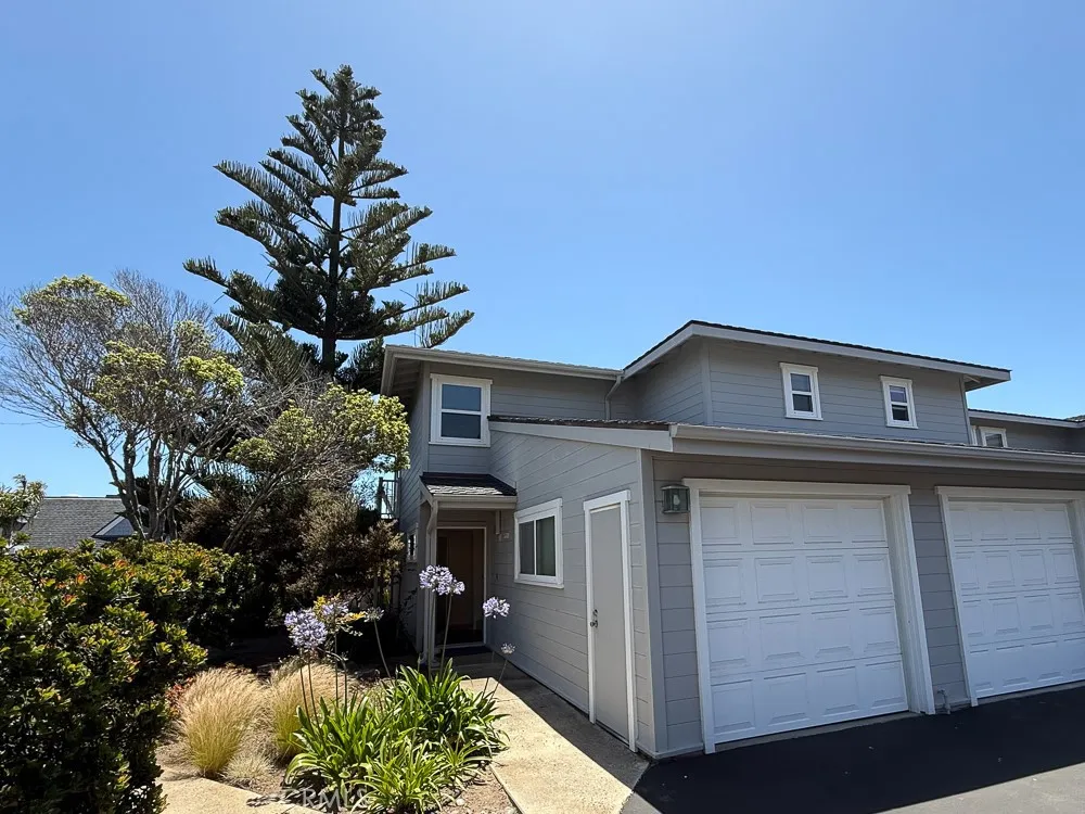 557 Lucerne St. Cayucos, CA 93430