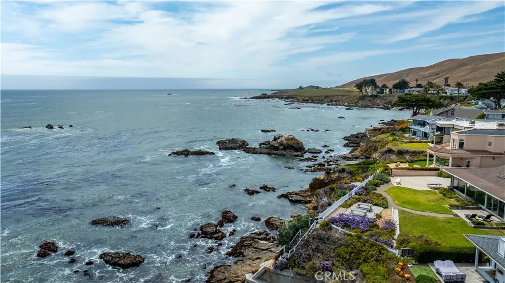 557 Lucerne St. Cayucos, CA 93430