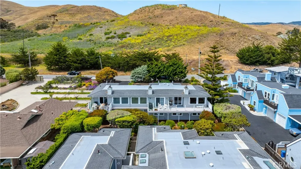 557 Lucerne St. Cayucos, CA 93430