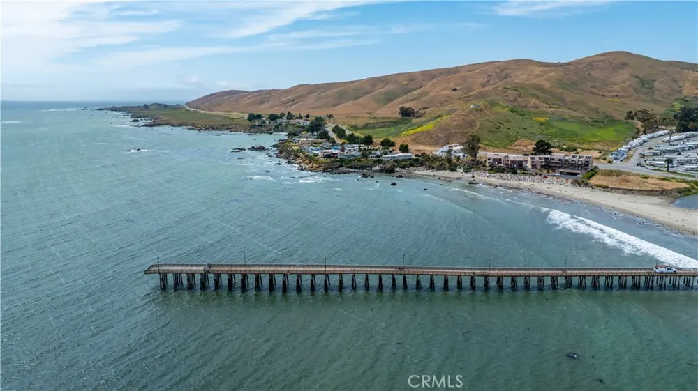557 Lucerne St. Cayucos, CA 93430