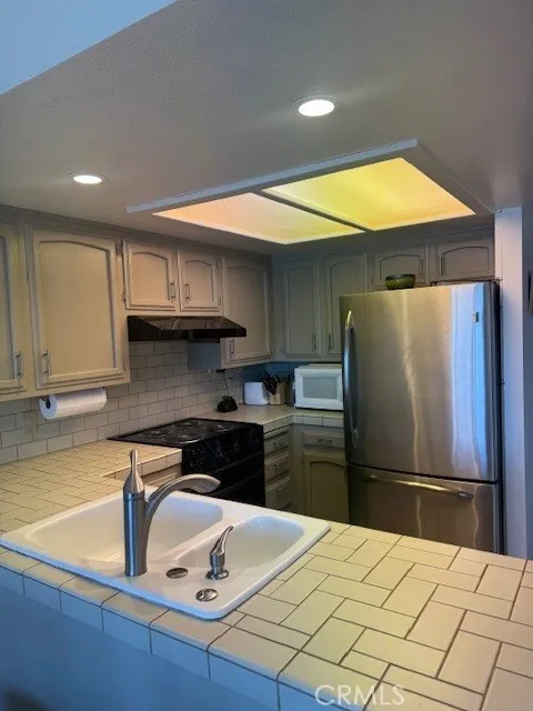 557 Lucerne St. Cayucos, CA 93430