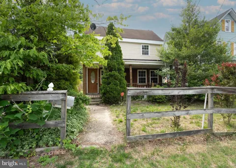 33 CLEMENTON ROAD W