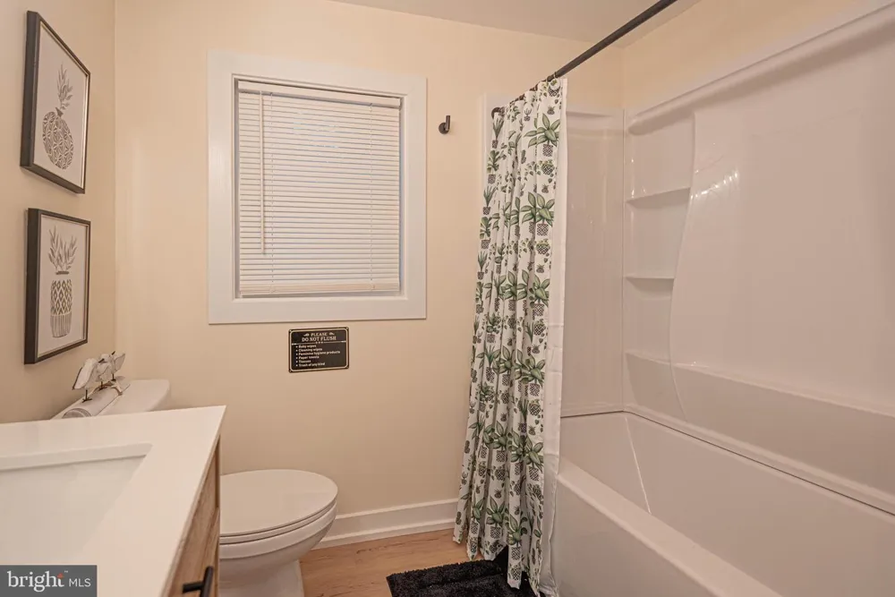 120 ROBIN HOOD Ocean Pines, MD 21811